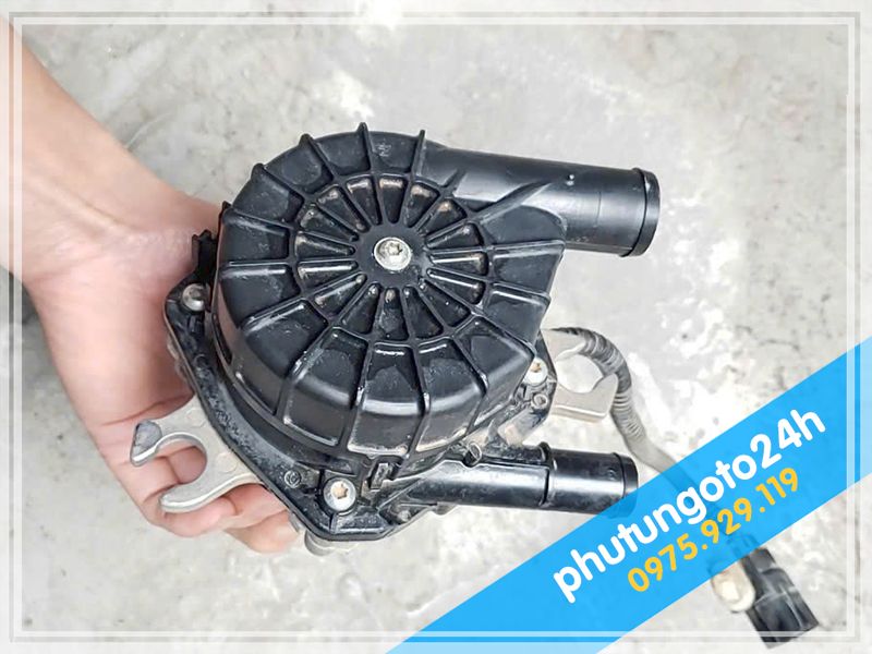 BƠM GIÓ BÙ GA XE TOYOTA FORTUNER 2017-2025 - 2
