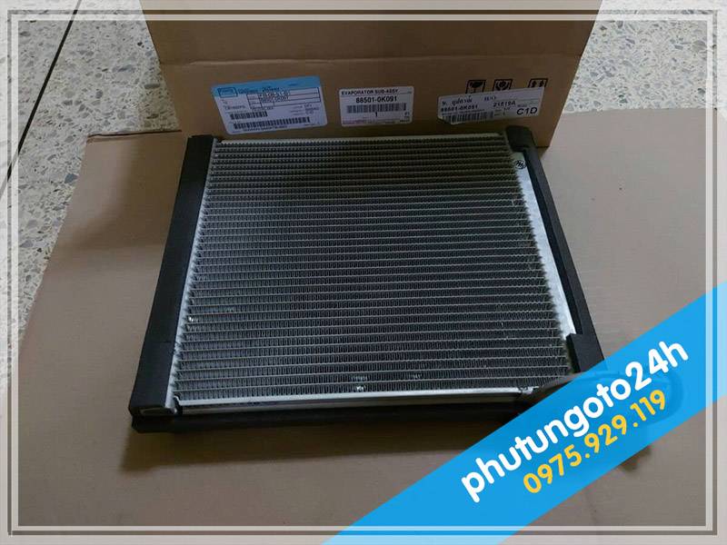 GIÀN LẠNH TRƯỚC XE TOYOTA INNOVA - 3