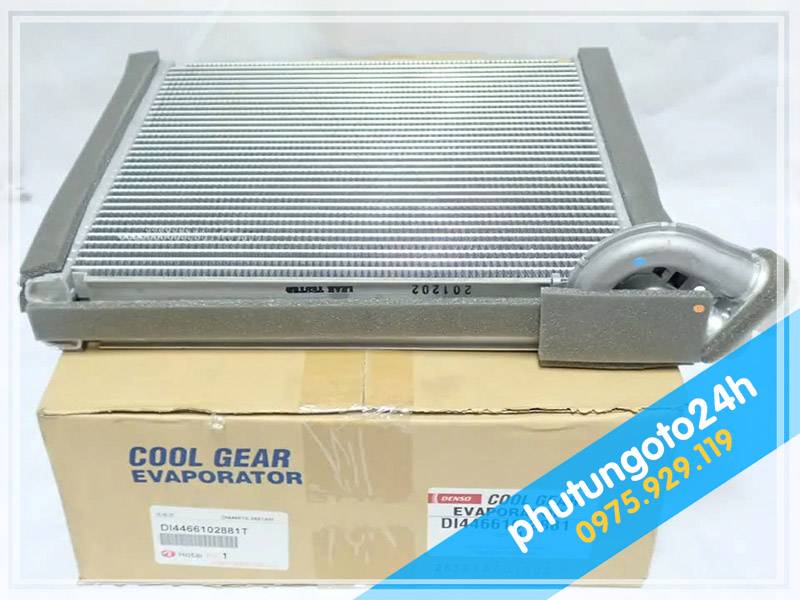 GIÀN LẠNH TRƯỚC XE TOYOTA INNOVA - 5