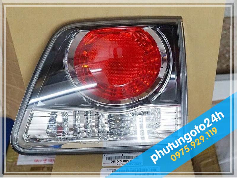 ĐÈN CỐP XE TOYOTA FORTUNER - 4