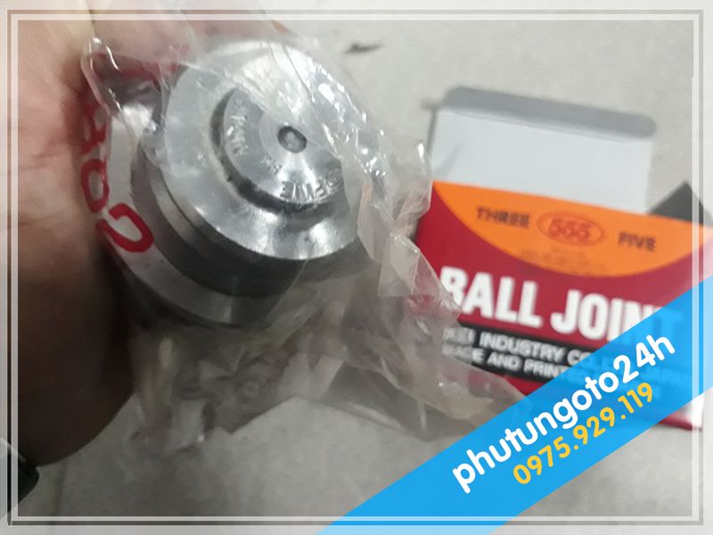 ROTUYN TRỤ ĐỨNG DƯỚI TOYOTA INNOVA - 4