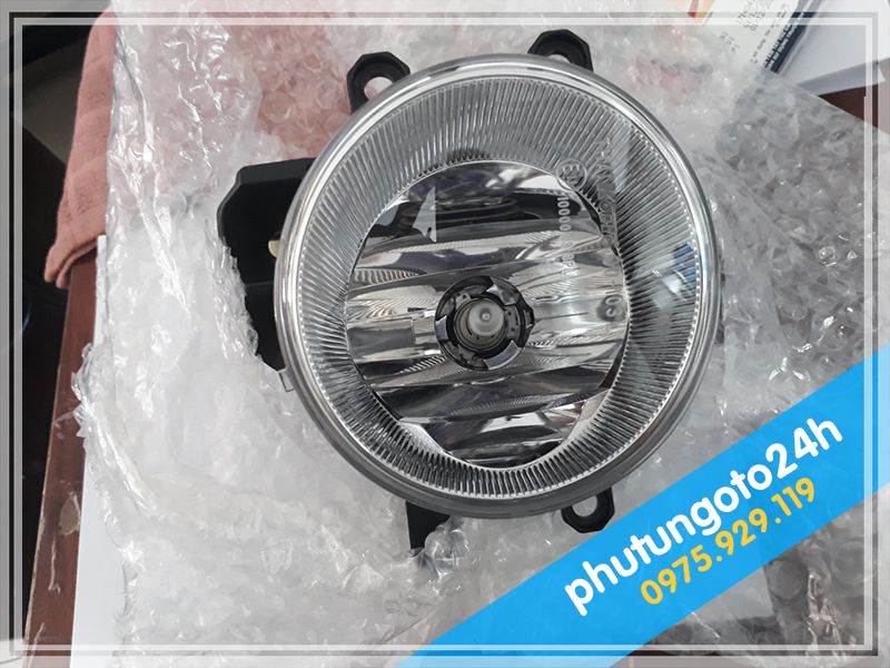 ĐÈN CẢN TRƯỚC XE TOYOTA INNOVA - 4